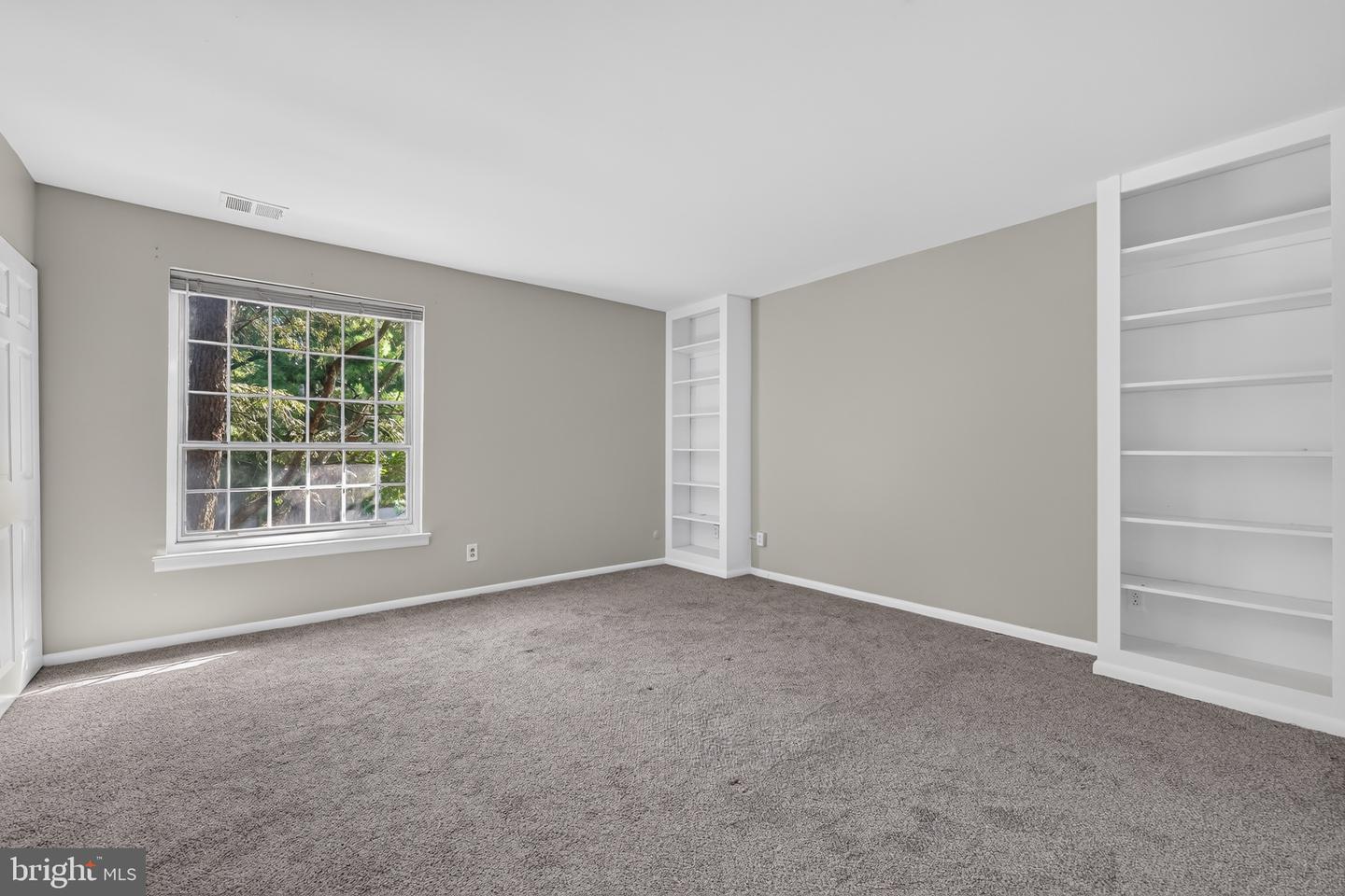 4000 Gypsy Ln #618f2 Property Photo 19