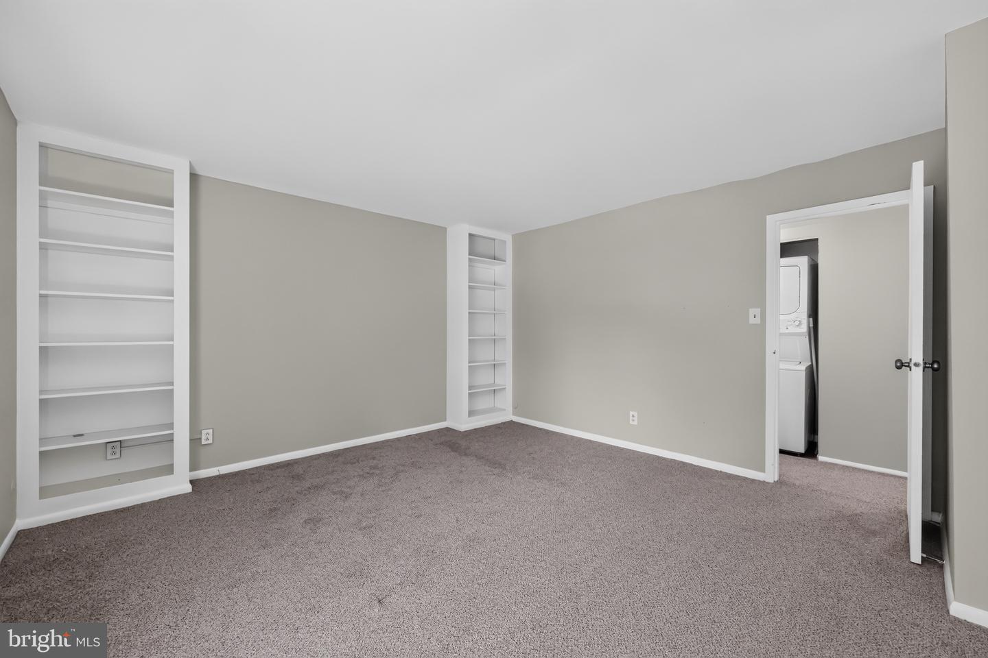 4000 Gypsy Ln #618f2 Property Photo 21