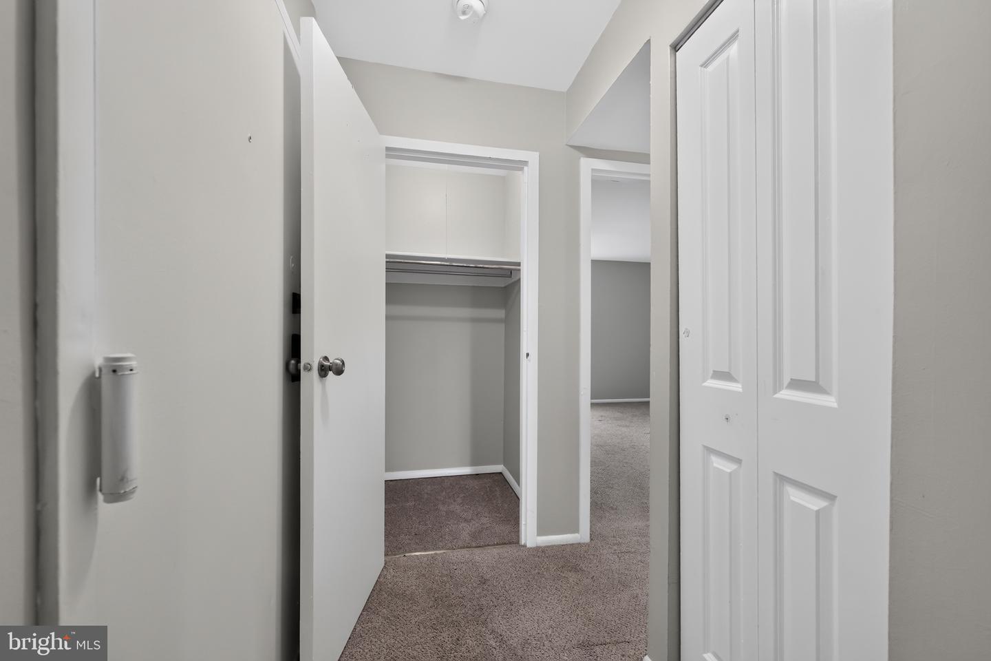 4000 Gypsy Ln #618f2 Property Photo 23
