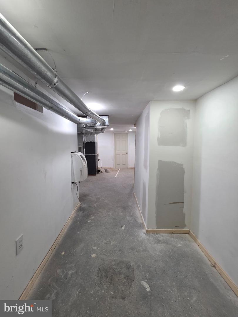1864 Uber St Property Photo 12