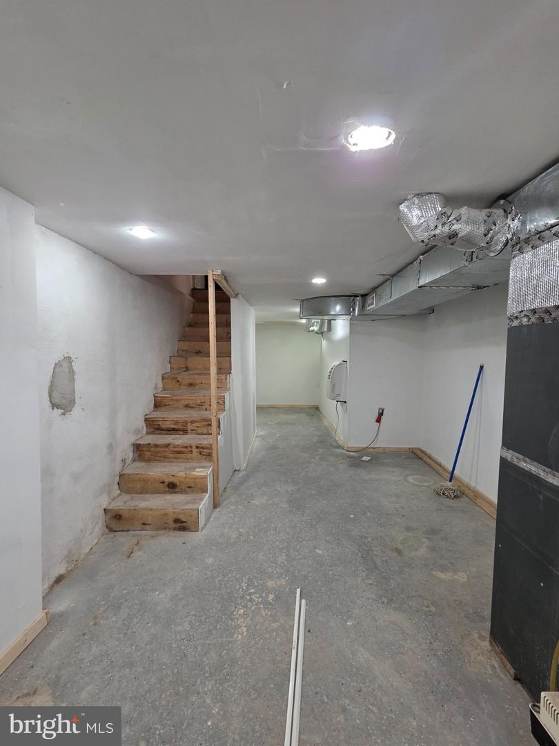 1864 Uber St Property Photo 14