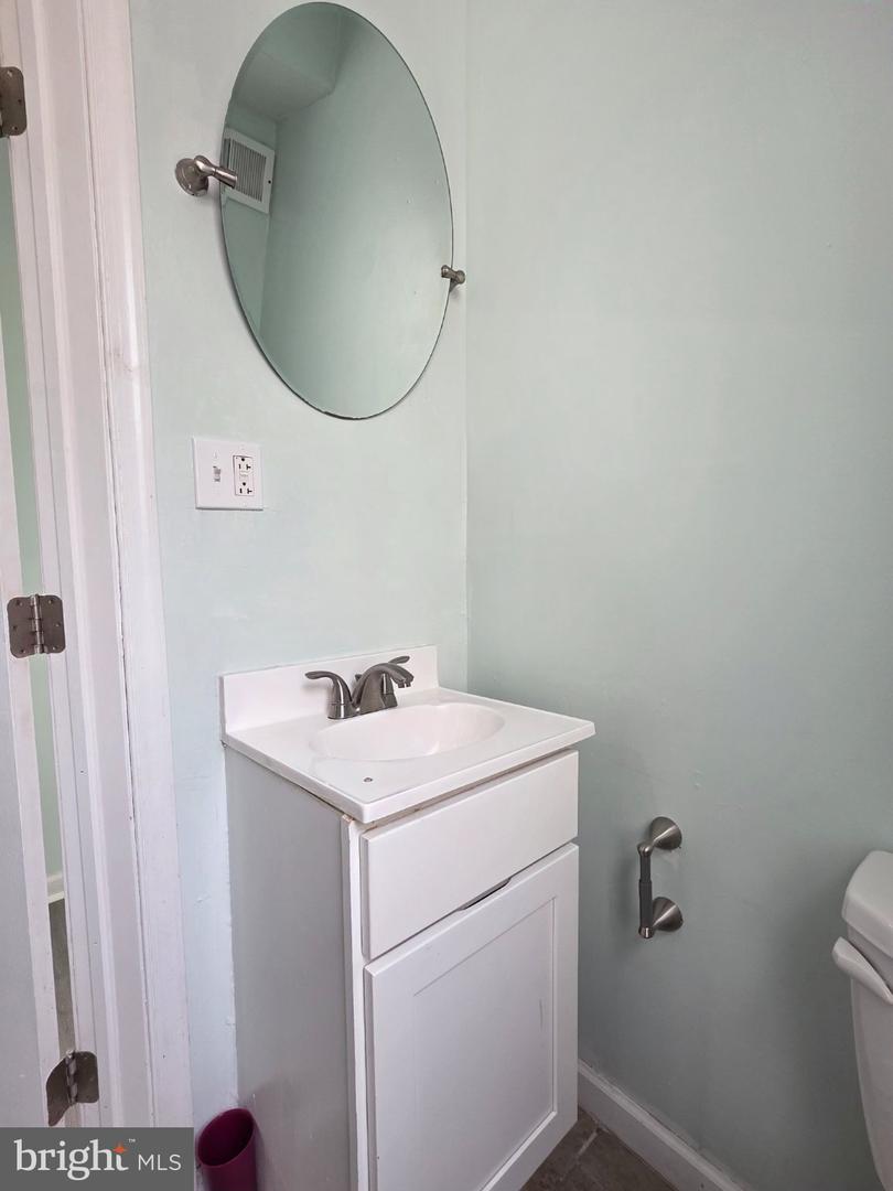 1864 Uber St Property Photo 22