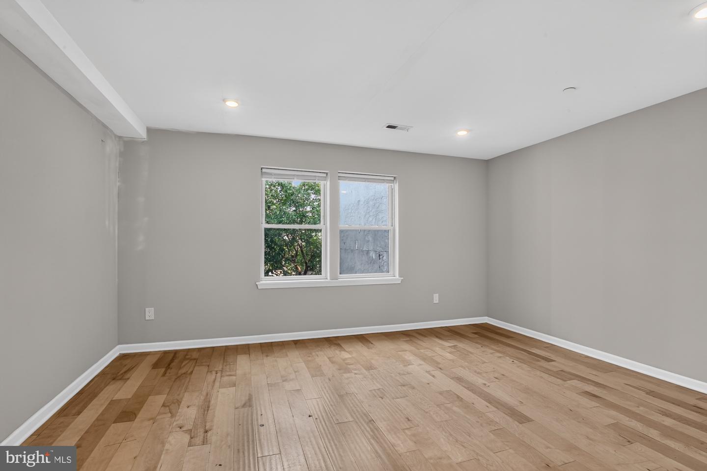 1431 Poplar St #d Property Photo 12