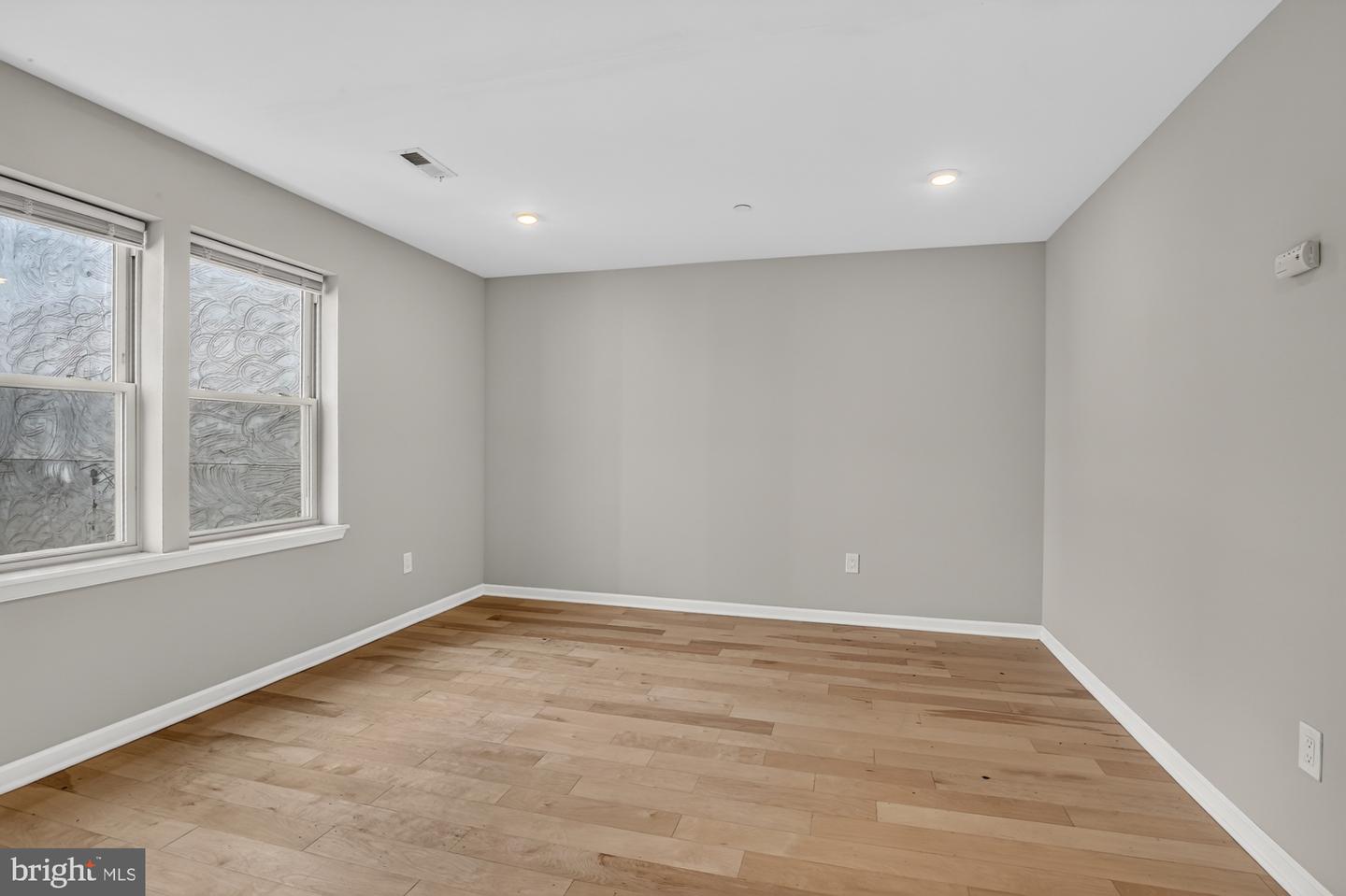 1431 Poplar St #d Property Photo 13