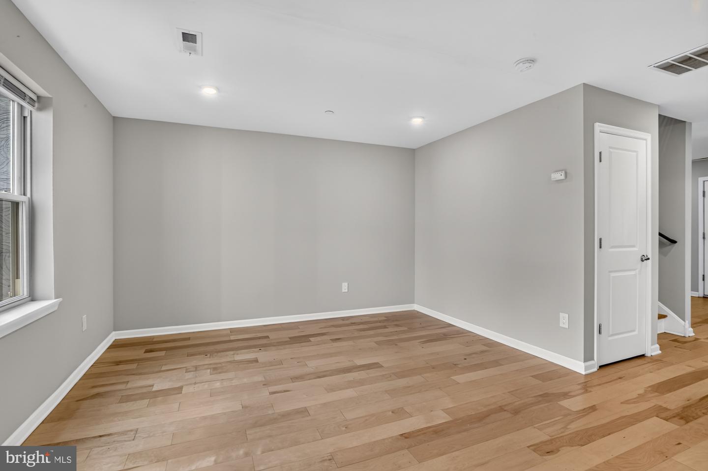 1431 Poplar St #d Property Photo 14