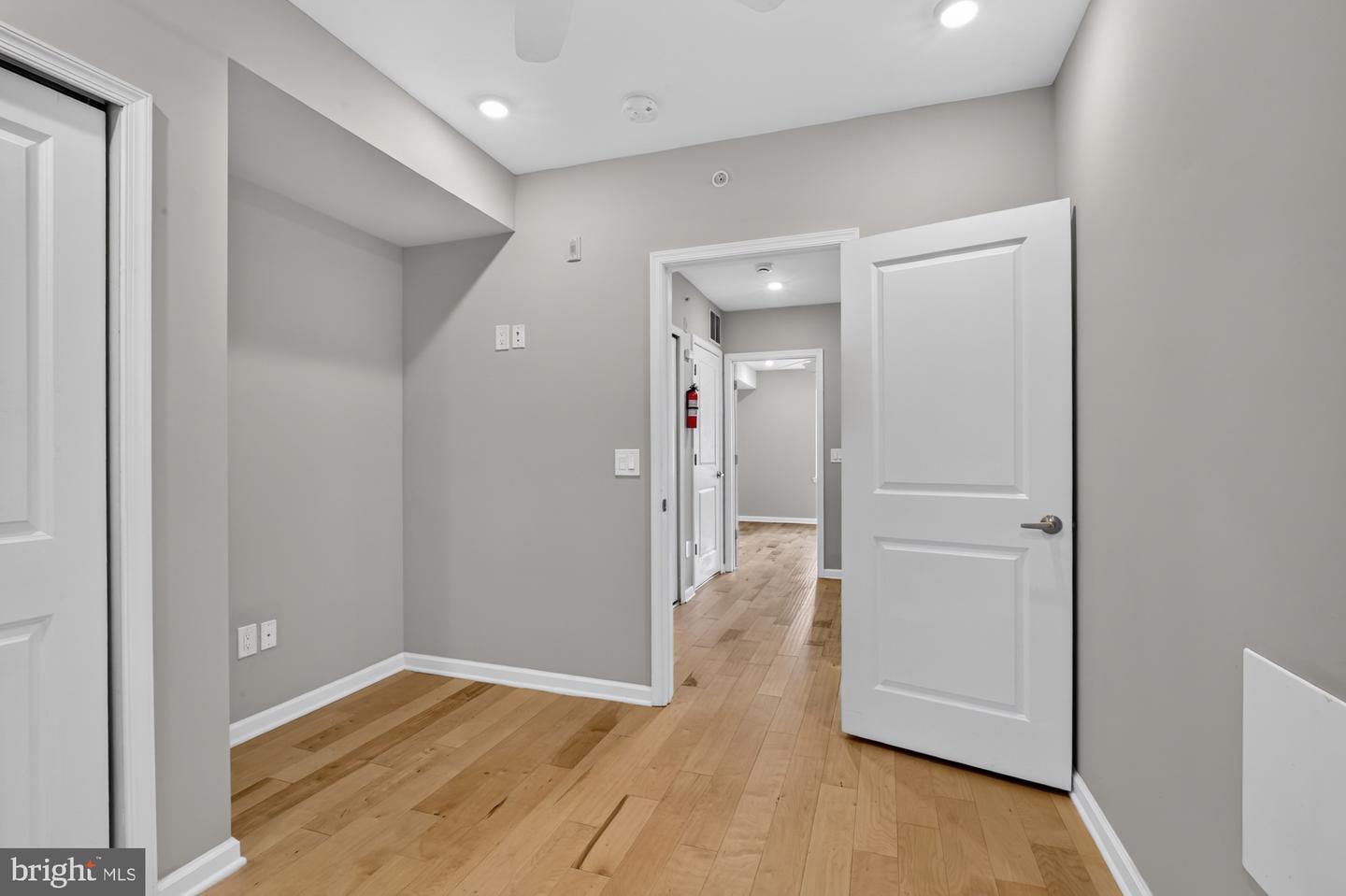 1431 Poplar St #d Property Photo 19
