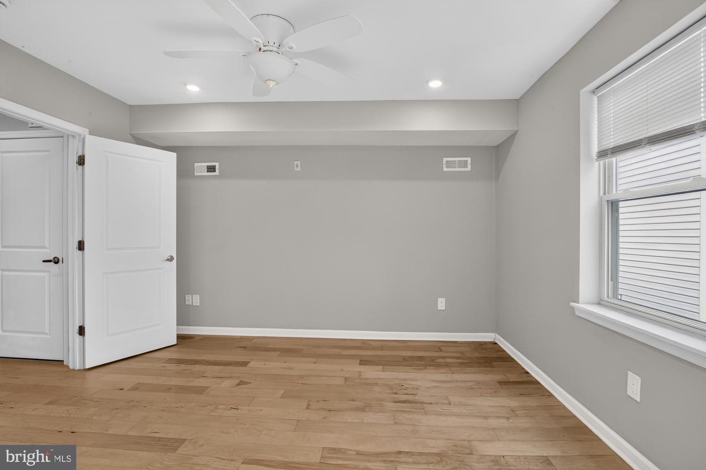 1431 Poplar St #d Property Photo 24