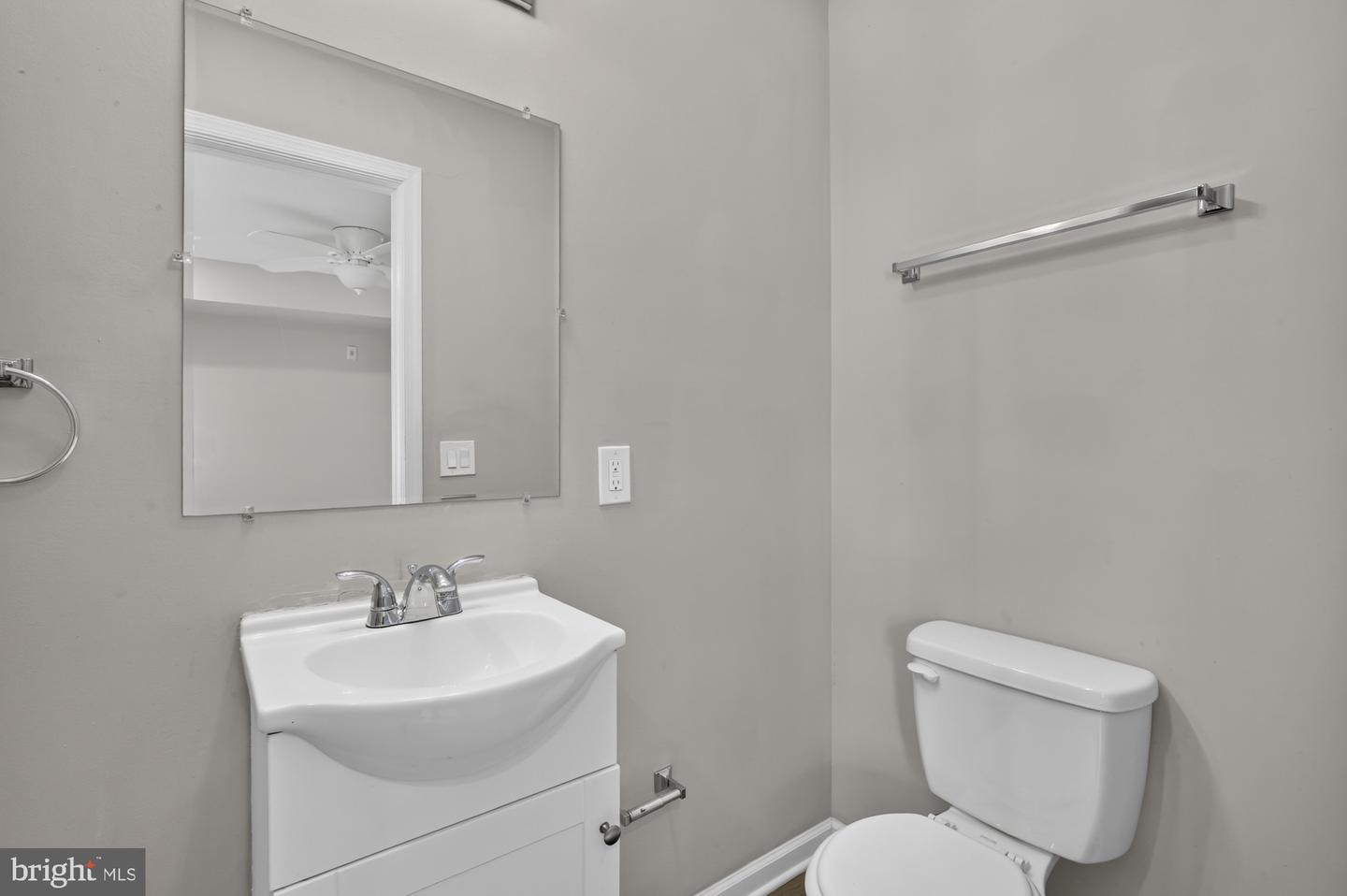1431 Poplar St #d Property Photo 25