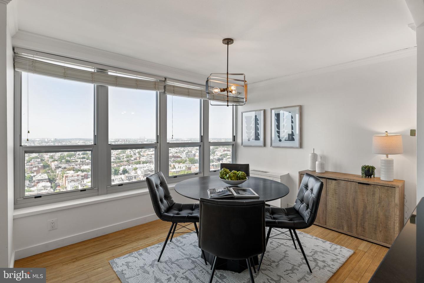 224-30 W Rittenhouse Sq #2311 Property Photo 9