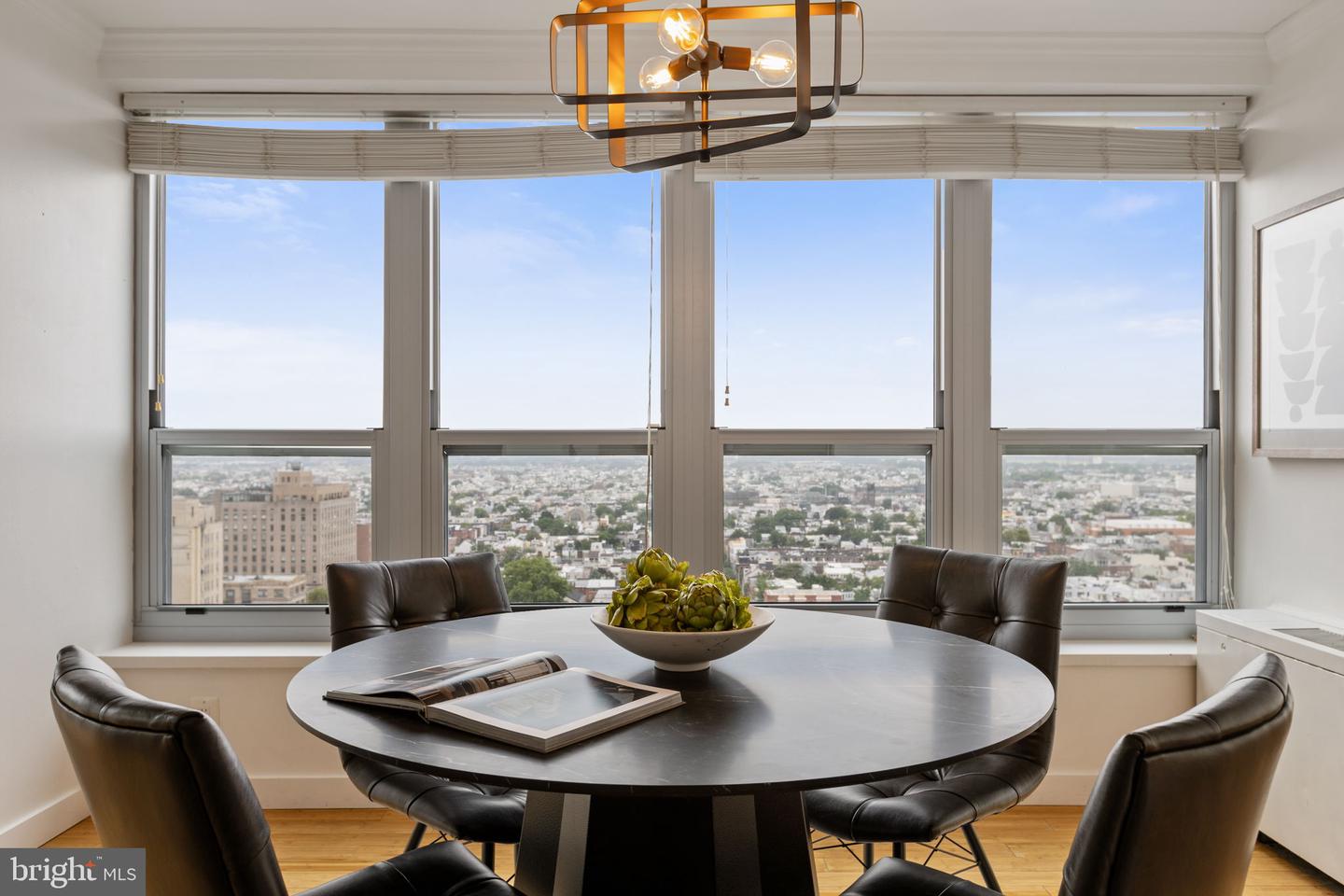 224-30 W Rittenhouse Sq #2311 Property Photo 10