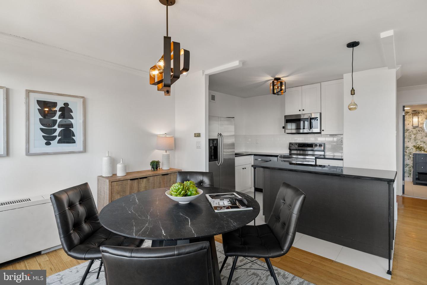 224-30 W Rittenhouse Sq #2311 Property Photo 11