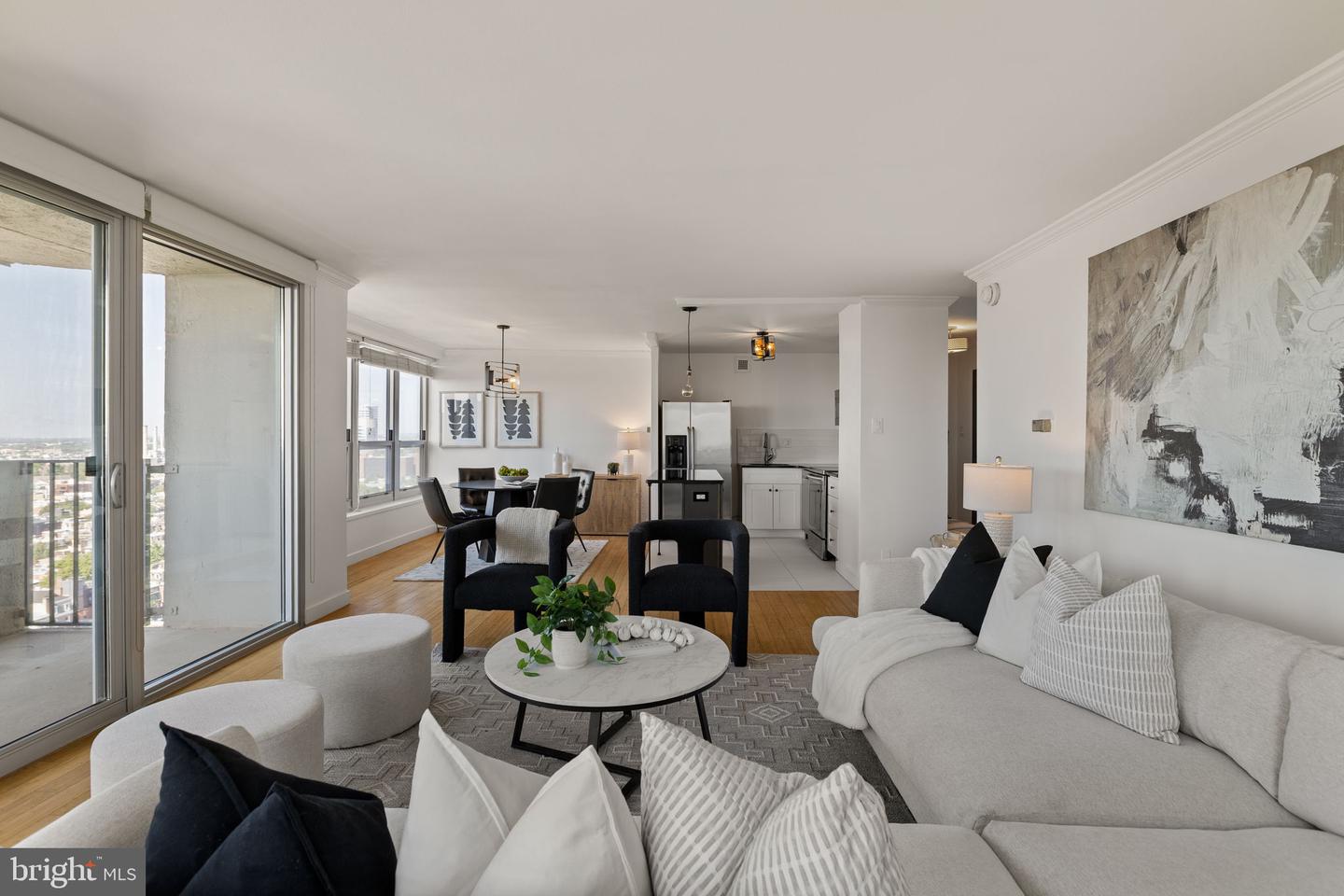 224-30 W Rittenhouse Sq #2311 Property Photo 17