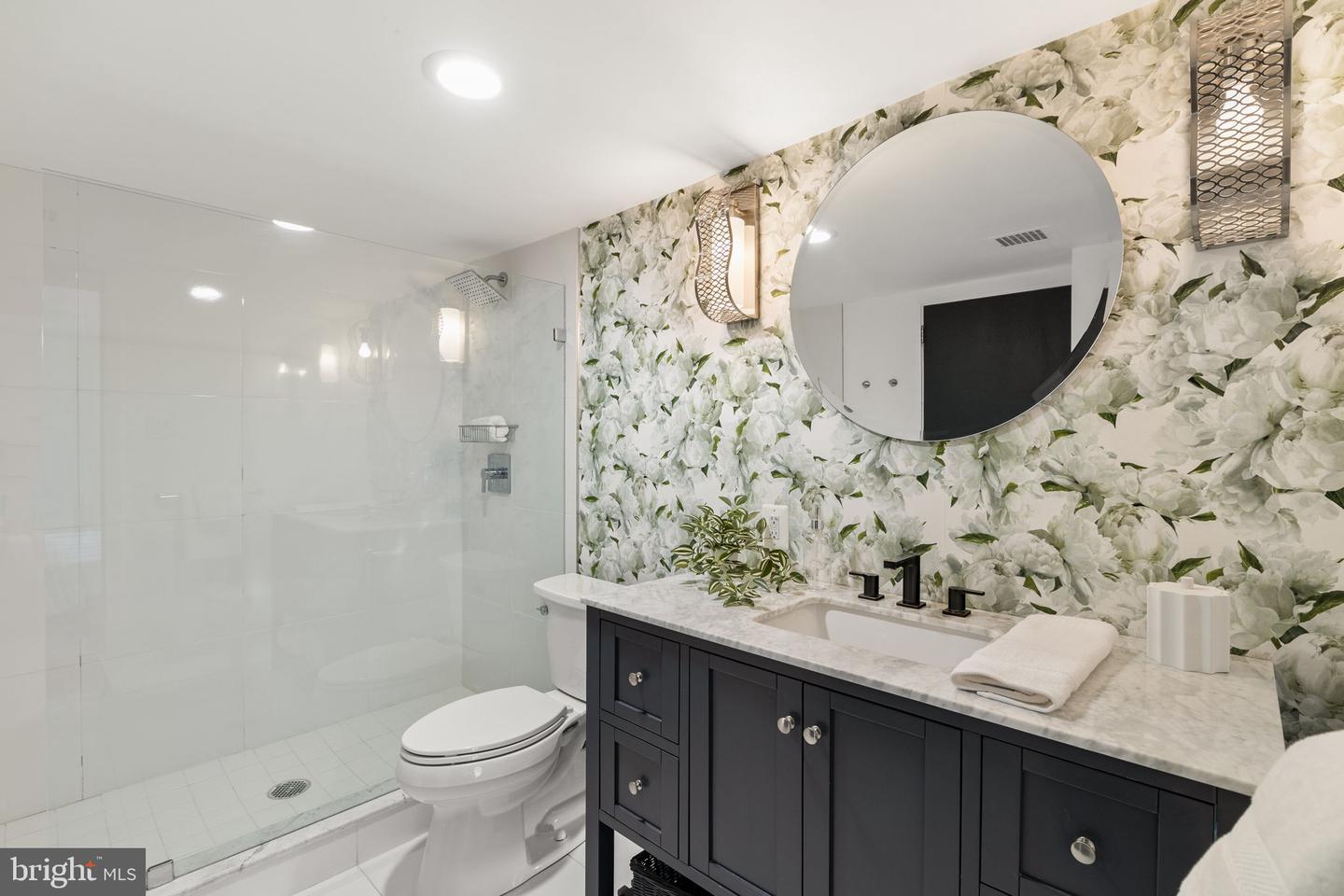 224-30 W Rittenhouse Sq #2311 Property Photo 21
