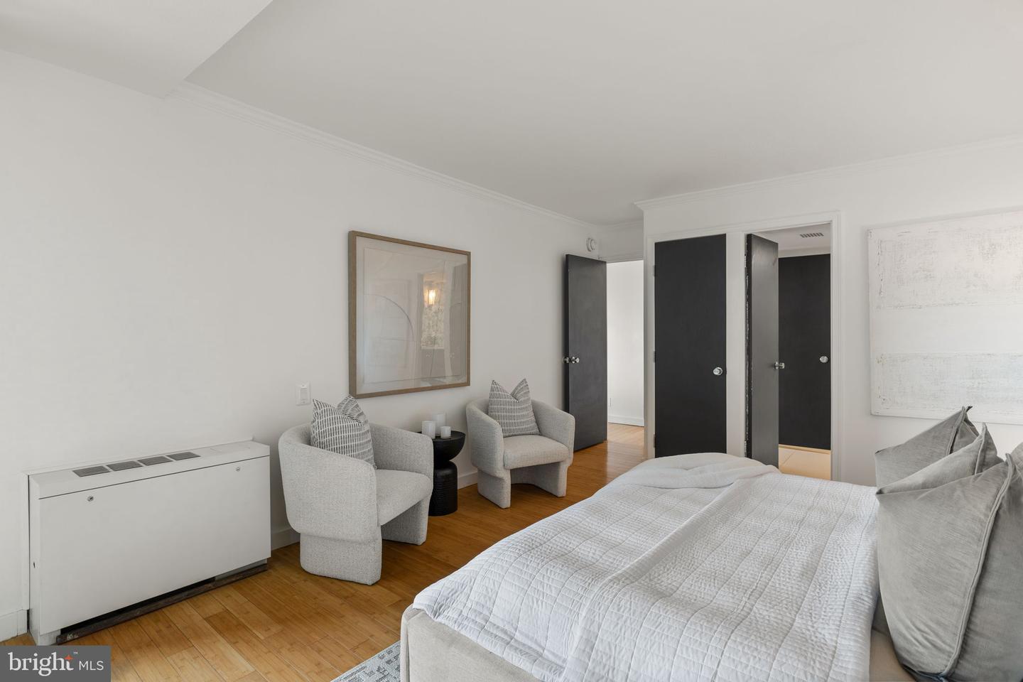 224-30 W Rittenhouse Sq #2311 Property Photo 27