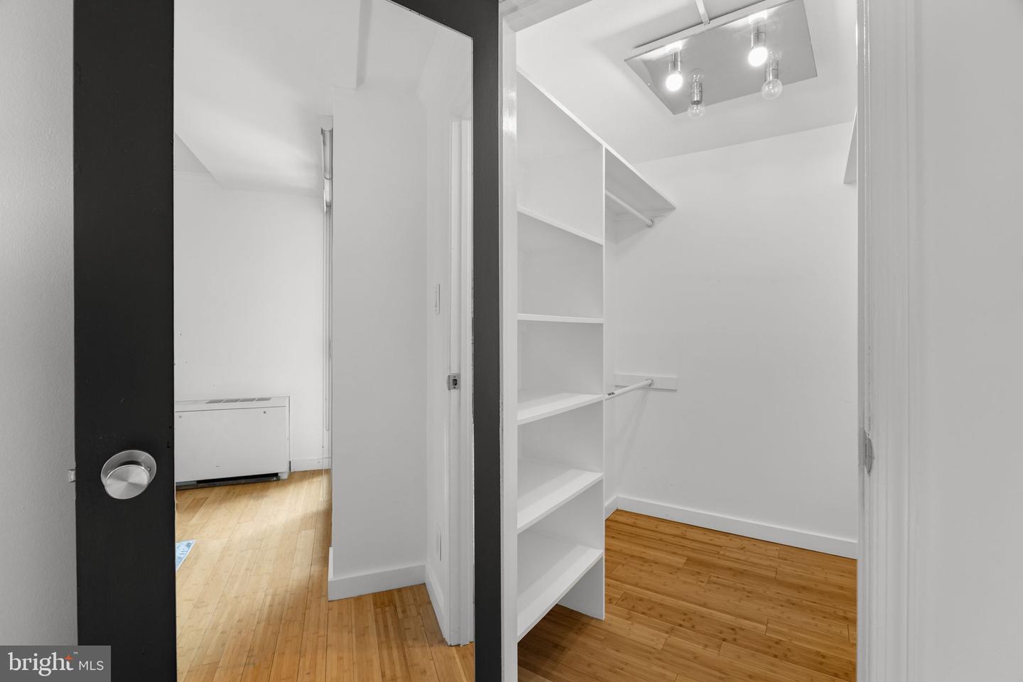 224-30 W Rittenhouse Sq #2311 Property Photo 28