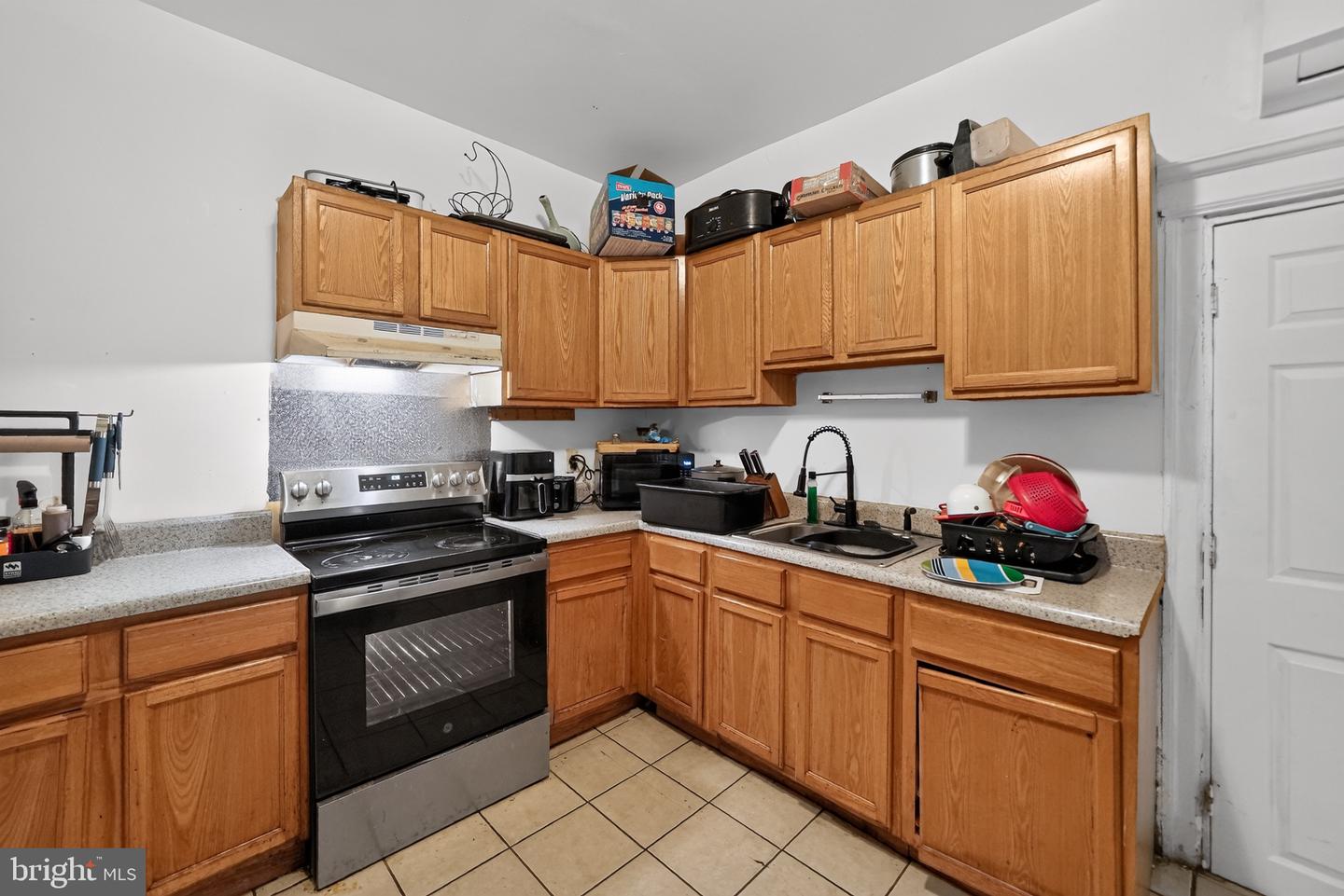 918 W Rockland St Property Photo 12