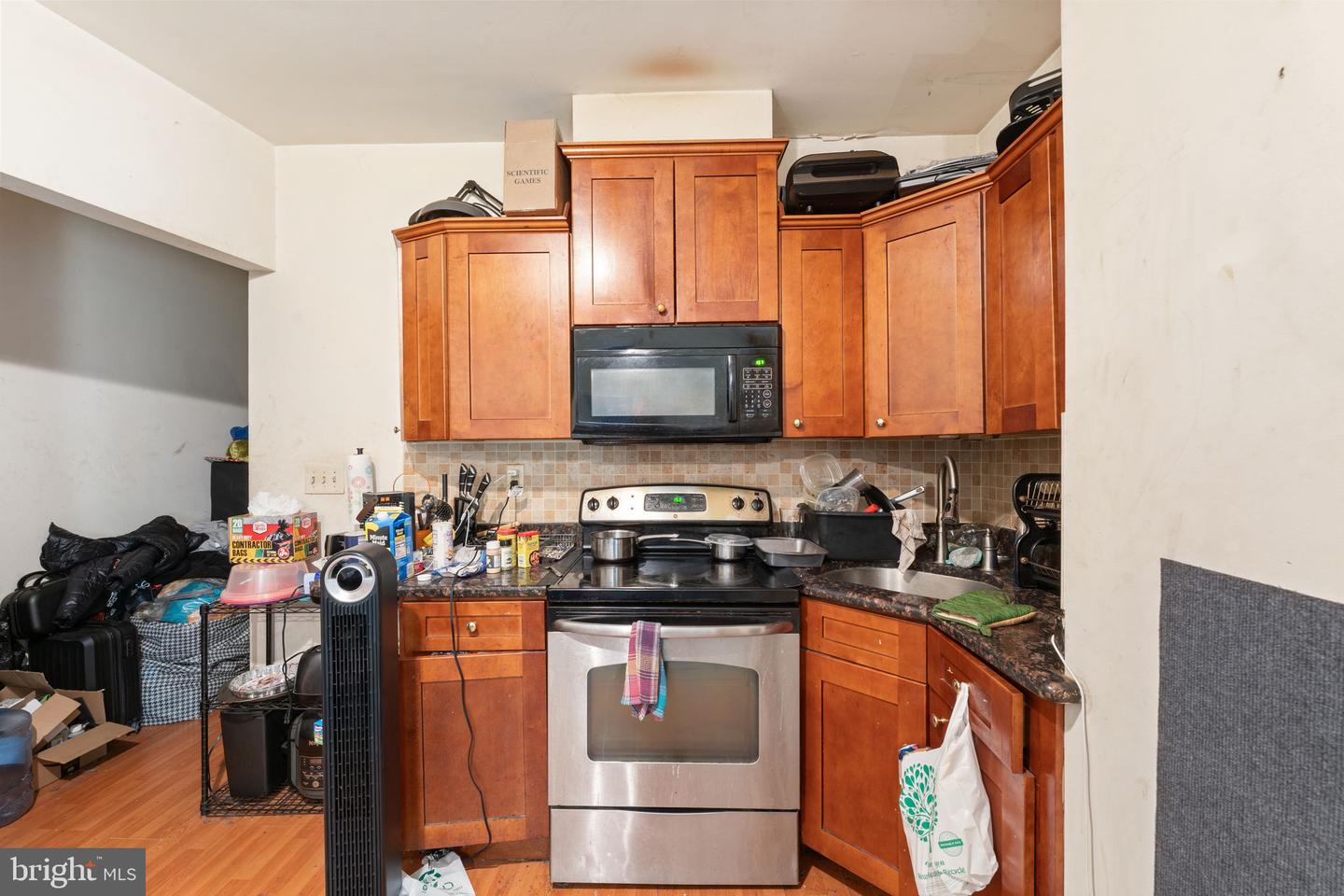 5241-00 Walnut St Property Photo 19