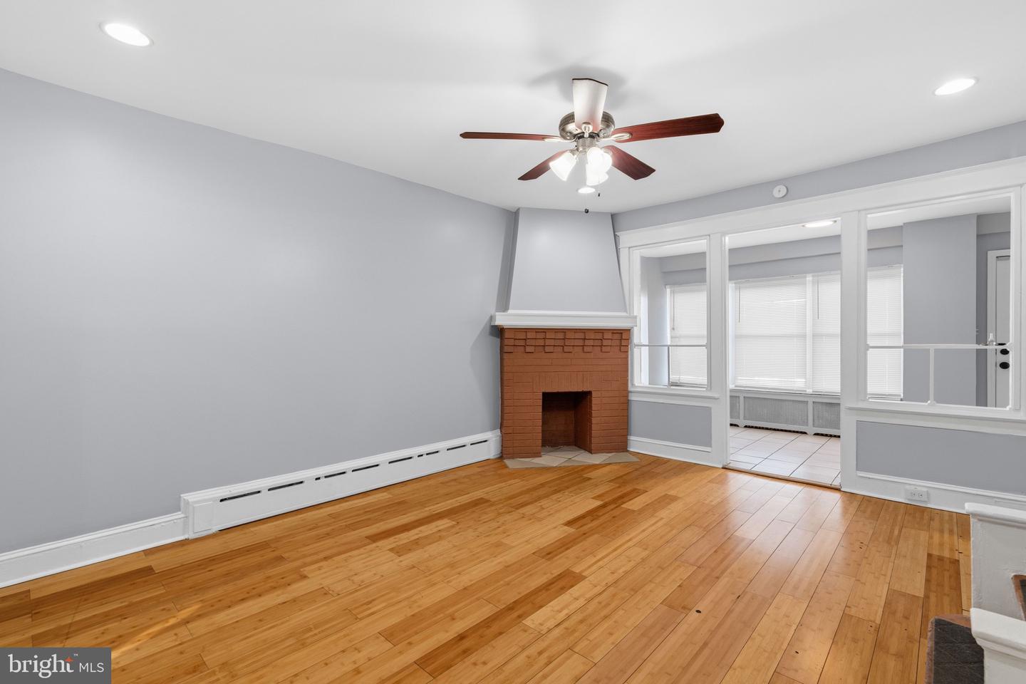 6745 Paschall Ave Property Photo 5