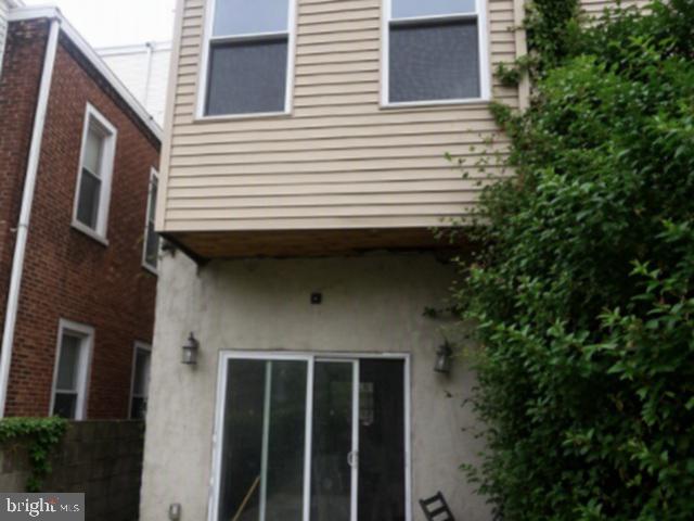 1719 N 28th St Property Photo 2