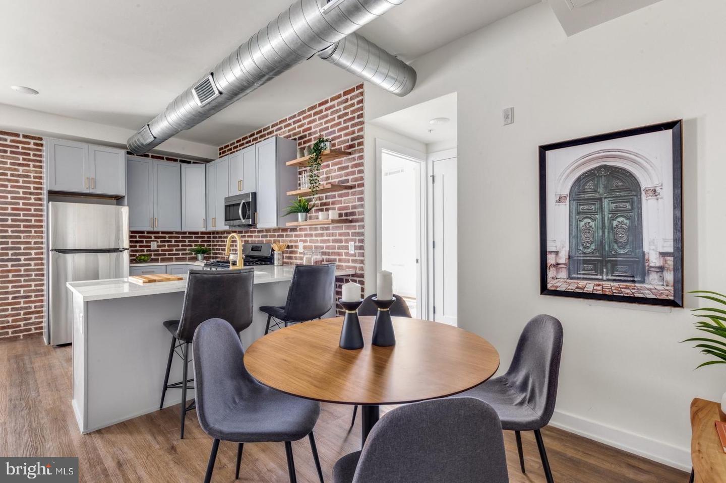2401 Frankford Ave #3d Property Photo 2