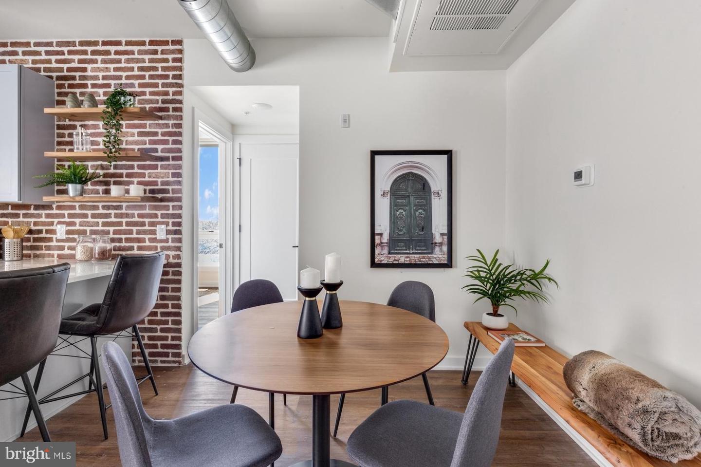 2401 Frankford Ave #3d Property Photo 3