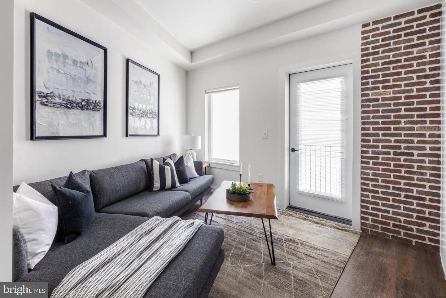 2401 Frankford Ave #3d Property Photo 9