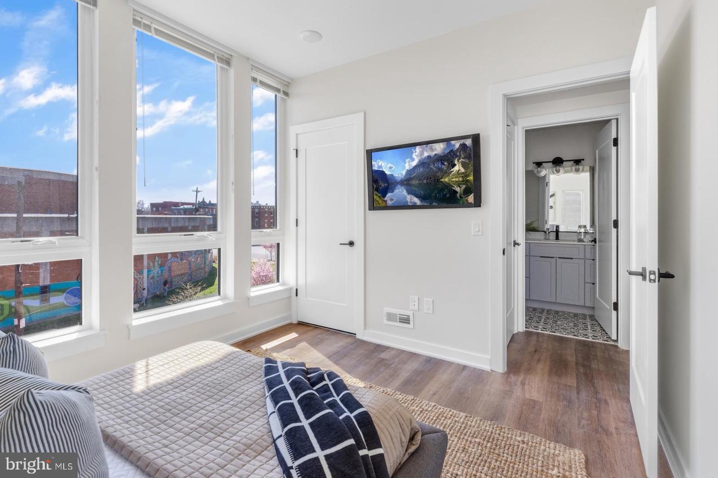 2401 Frankford Ave #3d Property Photo 14
