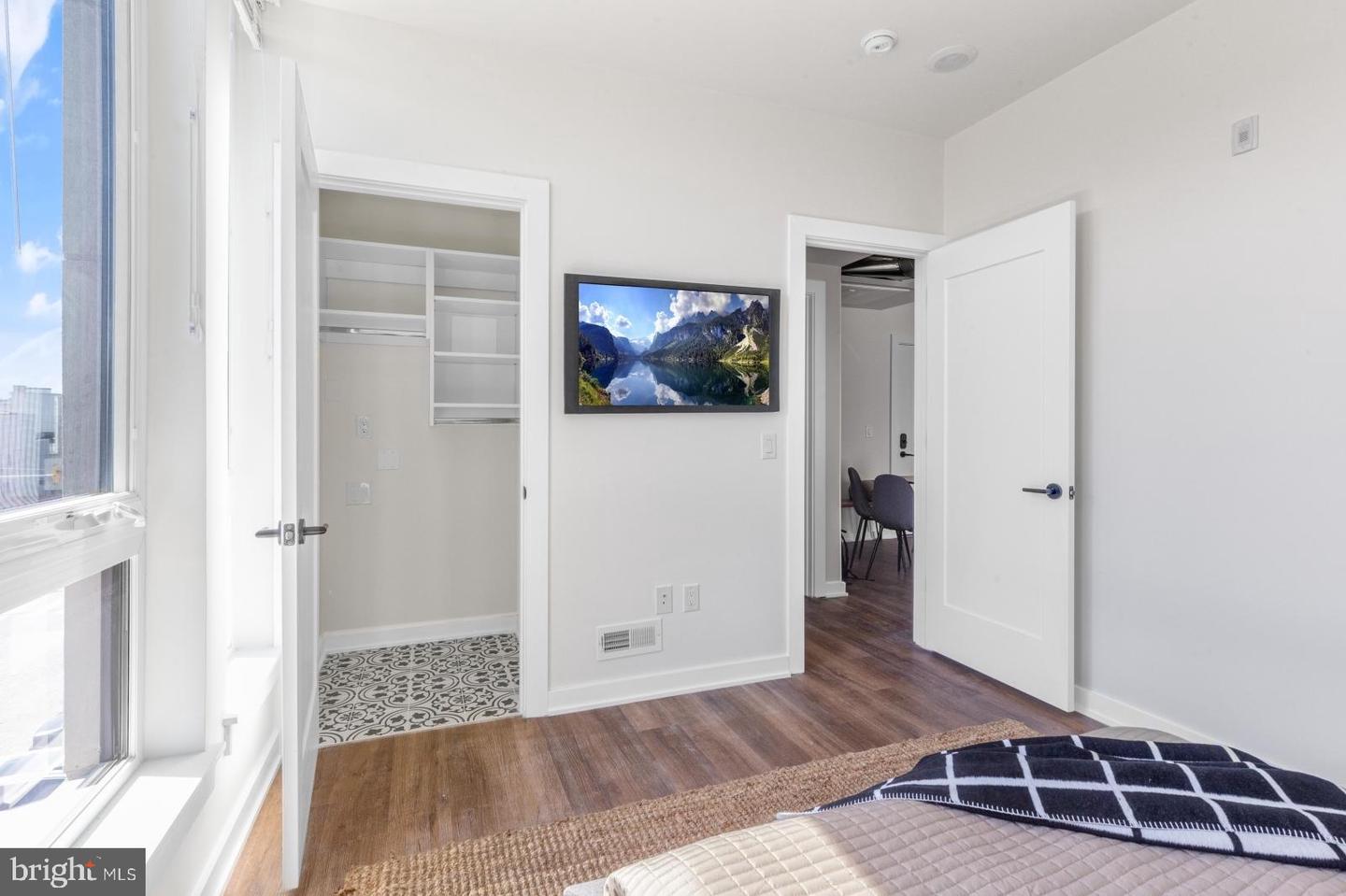 2401 Frankford Ave #3d Property Photo 16