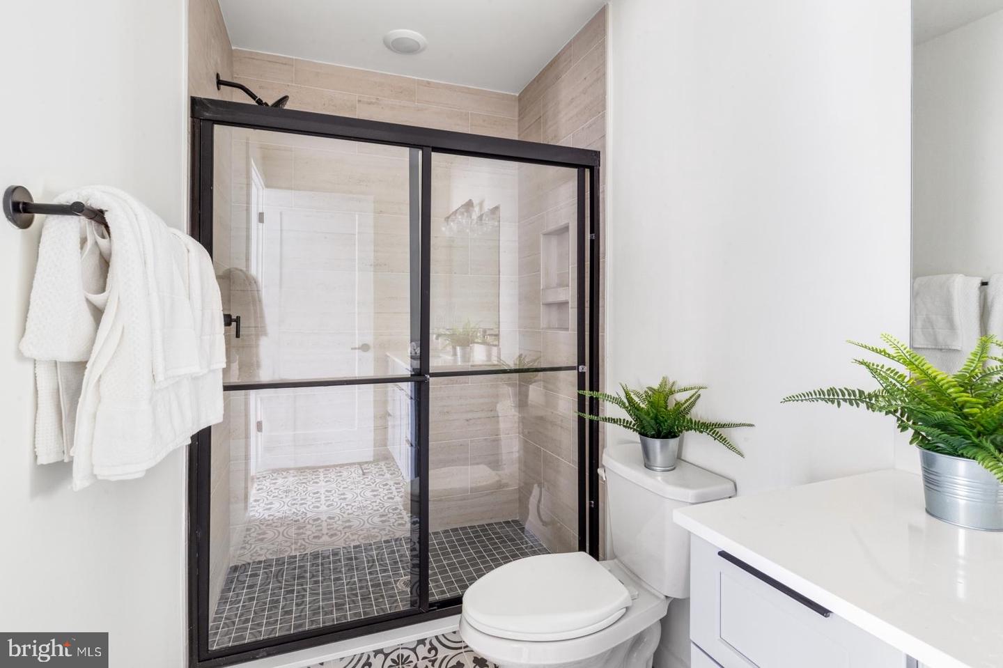 2401 Frankford Ave #3d Property Photo 18