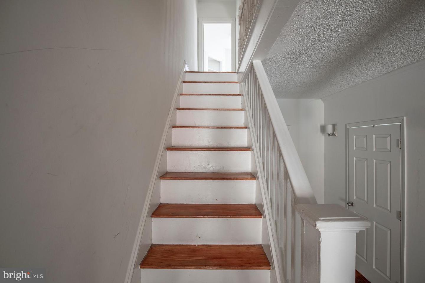 417 Krams Ave Property Photo 13