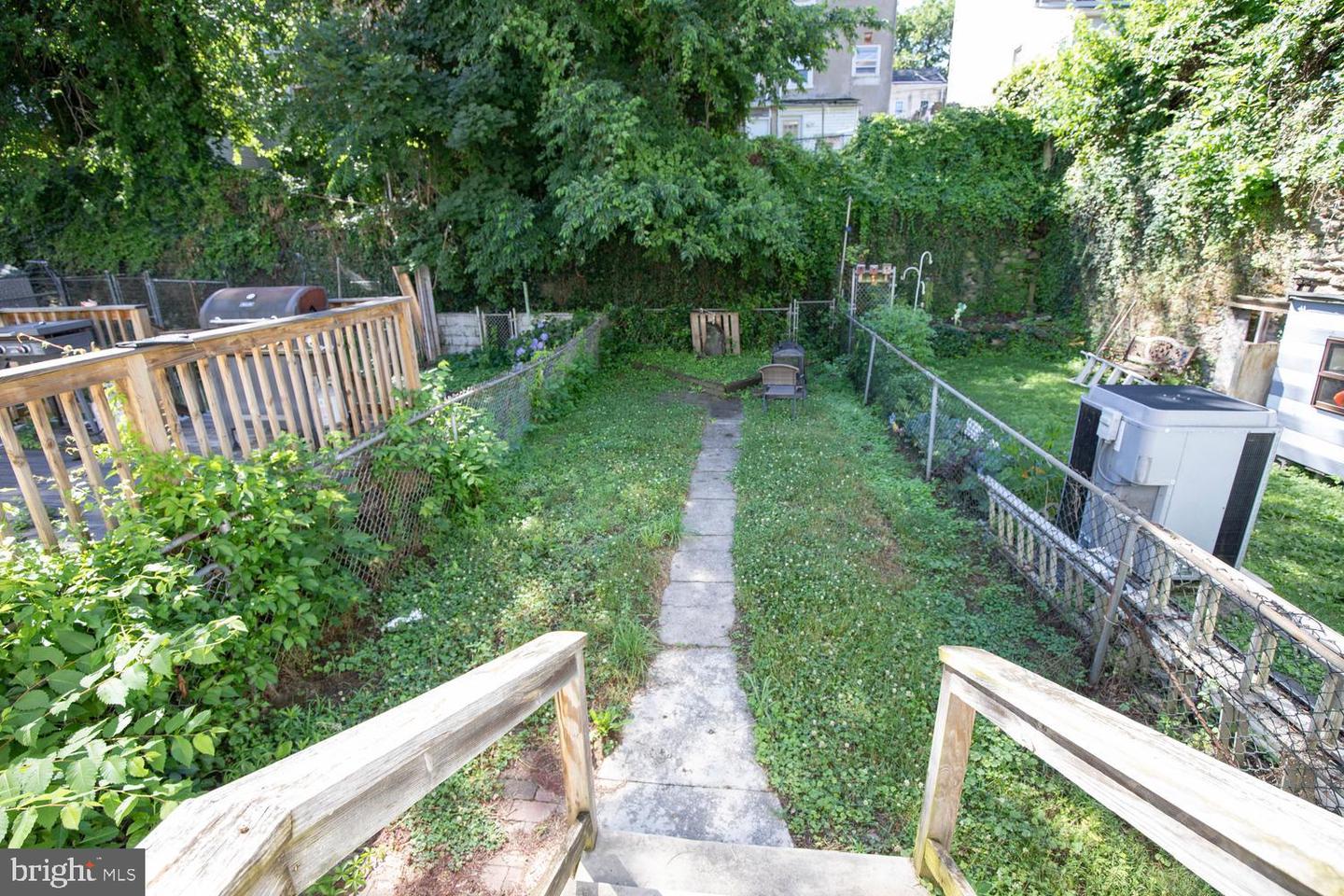 417 Krams Ave Property Photo 21
