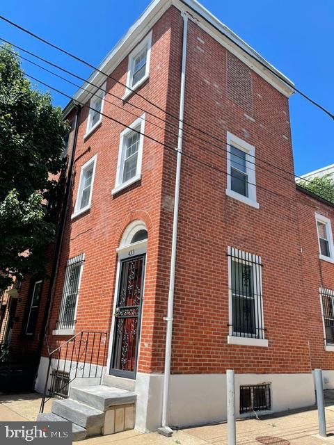 433 W George St Property Photo 2