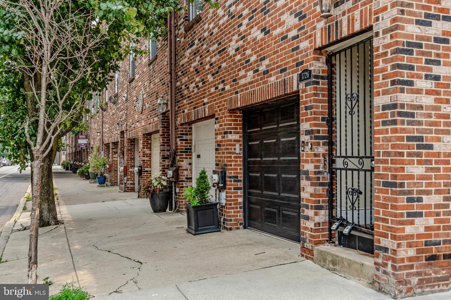 1726 Bainbridge St #b Property Photo 1