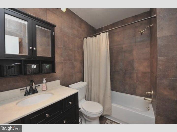 1726 Bainbridge St #b Property Photo 29