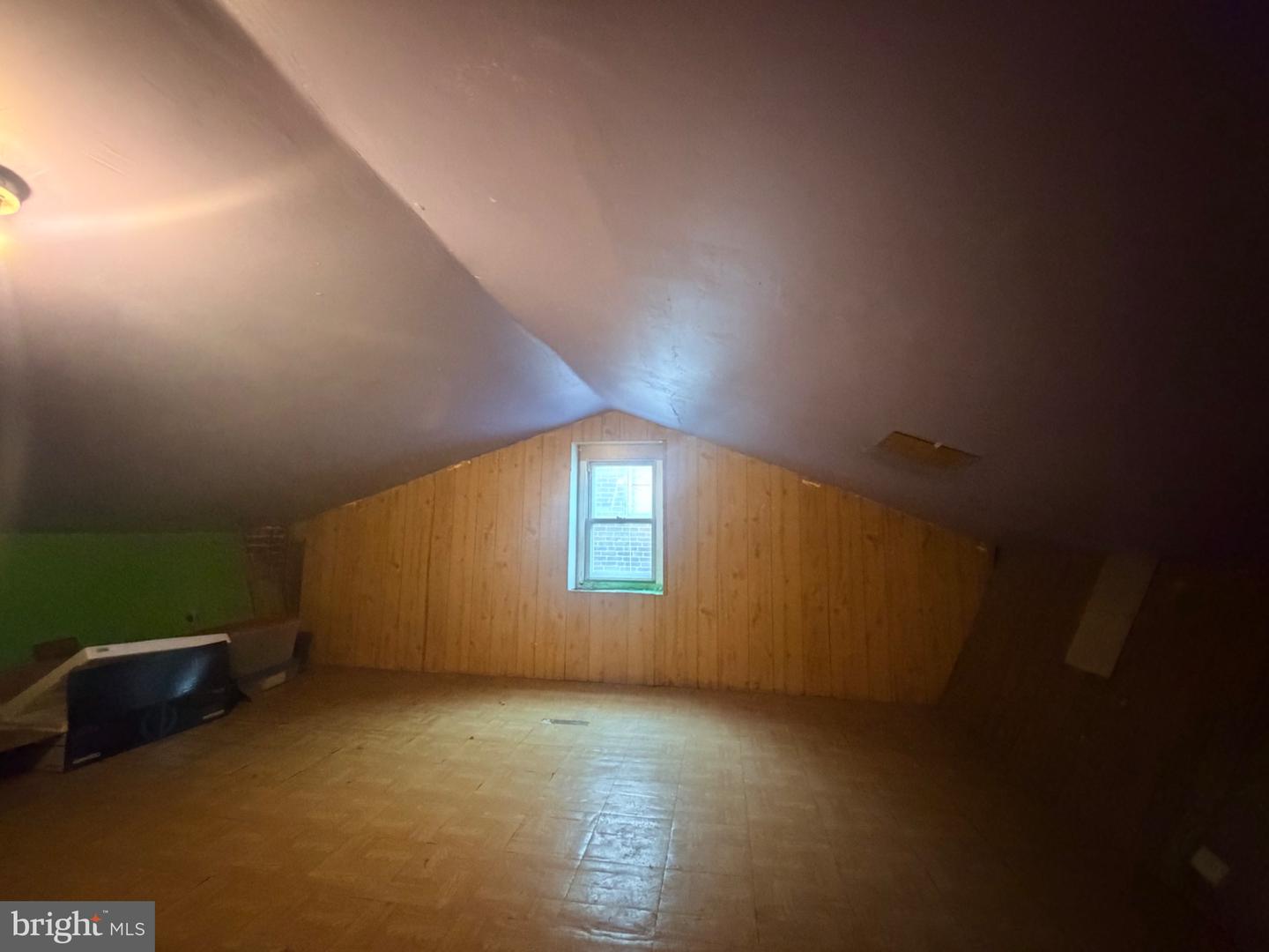 132 Delphine St Property Photo 11