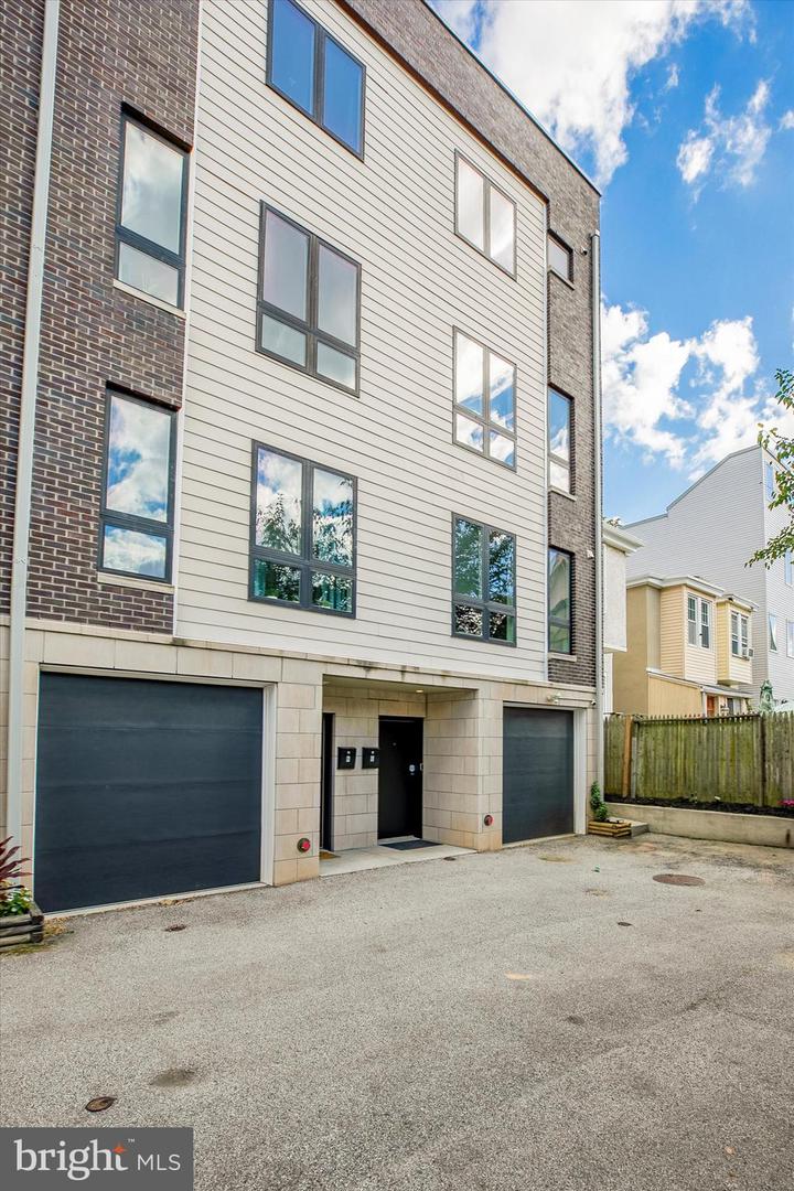 3831 Terrace St #i Property Photo 1