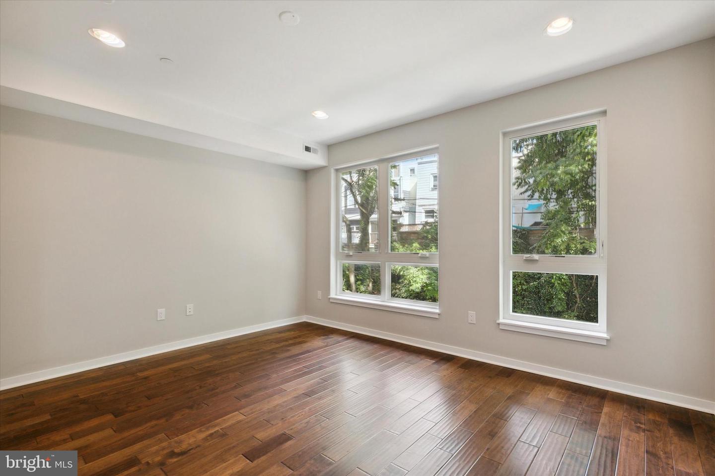3831 Terrace St #i Property Photo 21