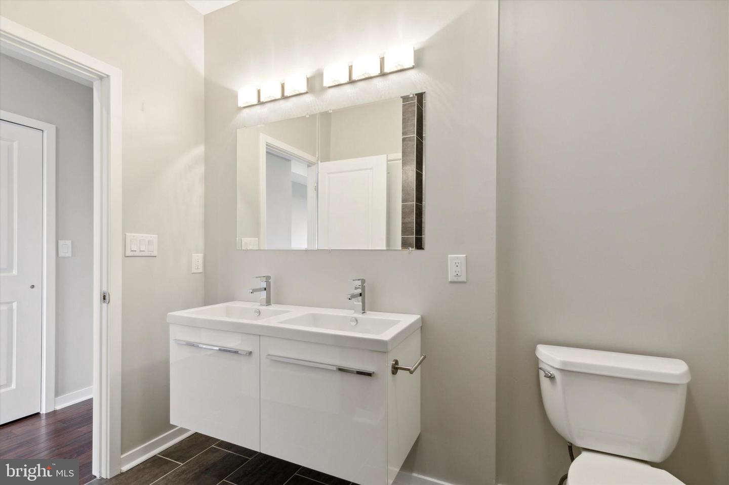 3831 Terrace St #i Property Photo 24