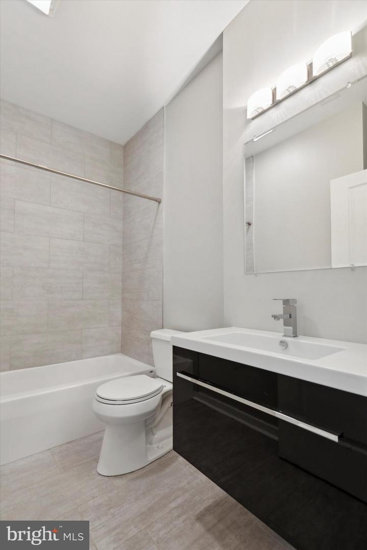 3831 Terrace St #i Property Photo 26