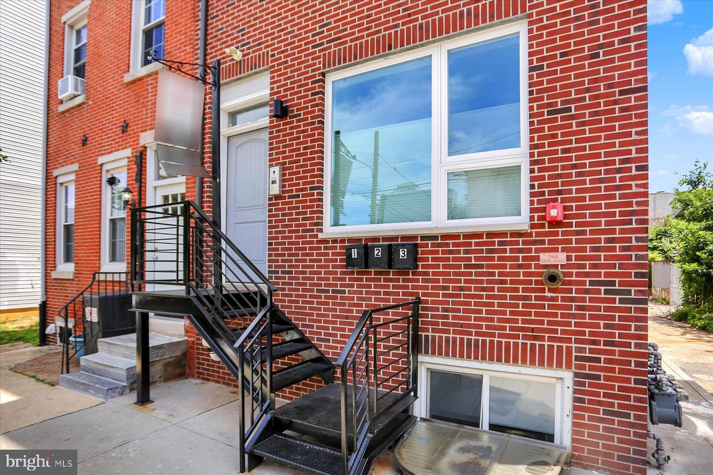 1213 N 15th St #unit C Property Photo 4