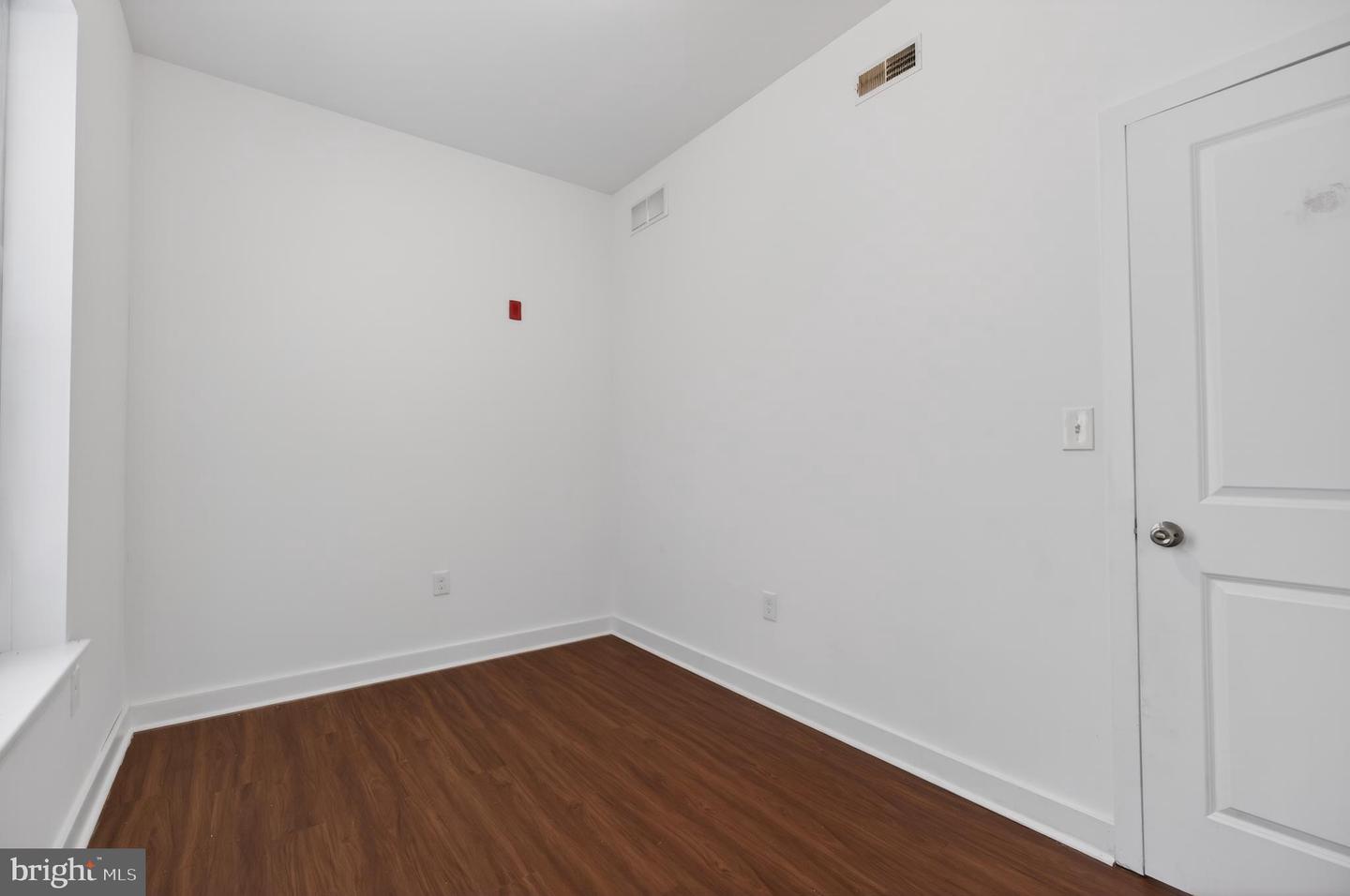 6028 Market St #2 Property Photo 11