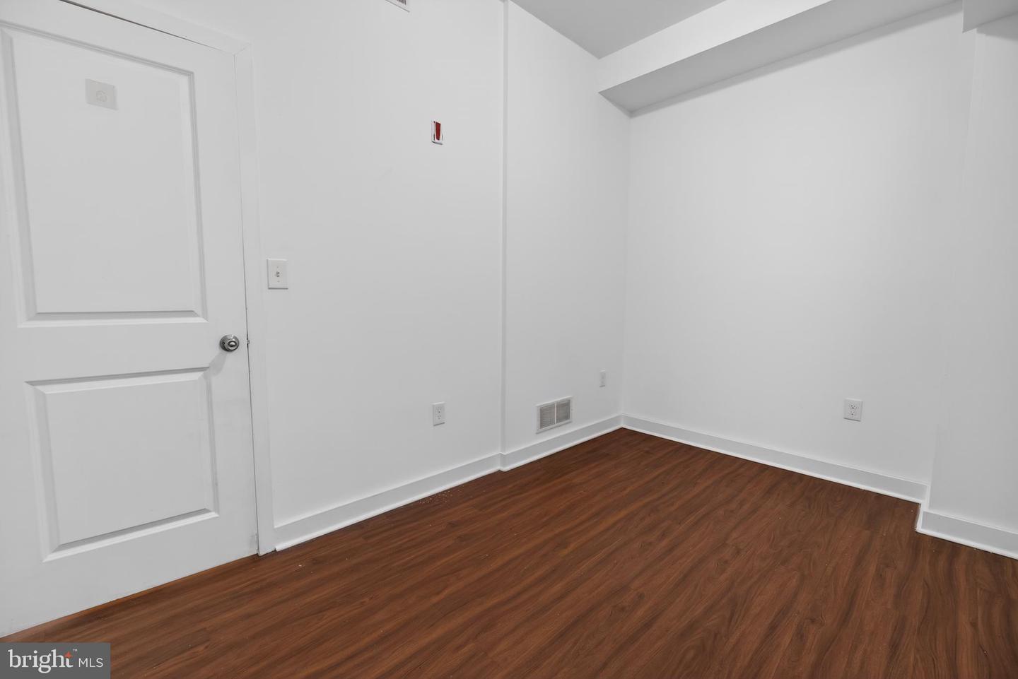 6028 Market St #2 Property Photo 13