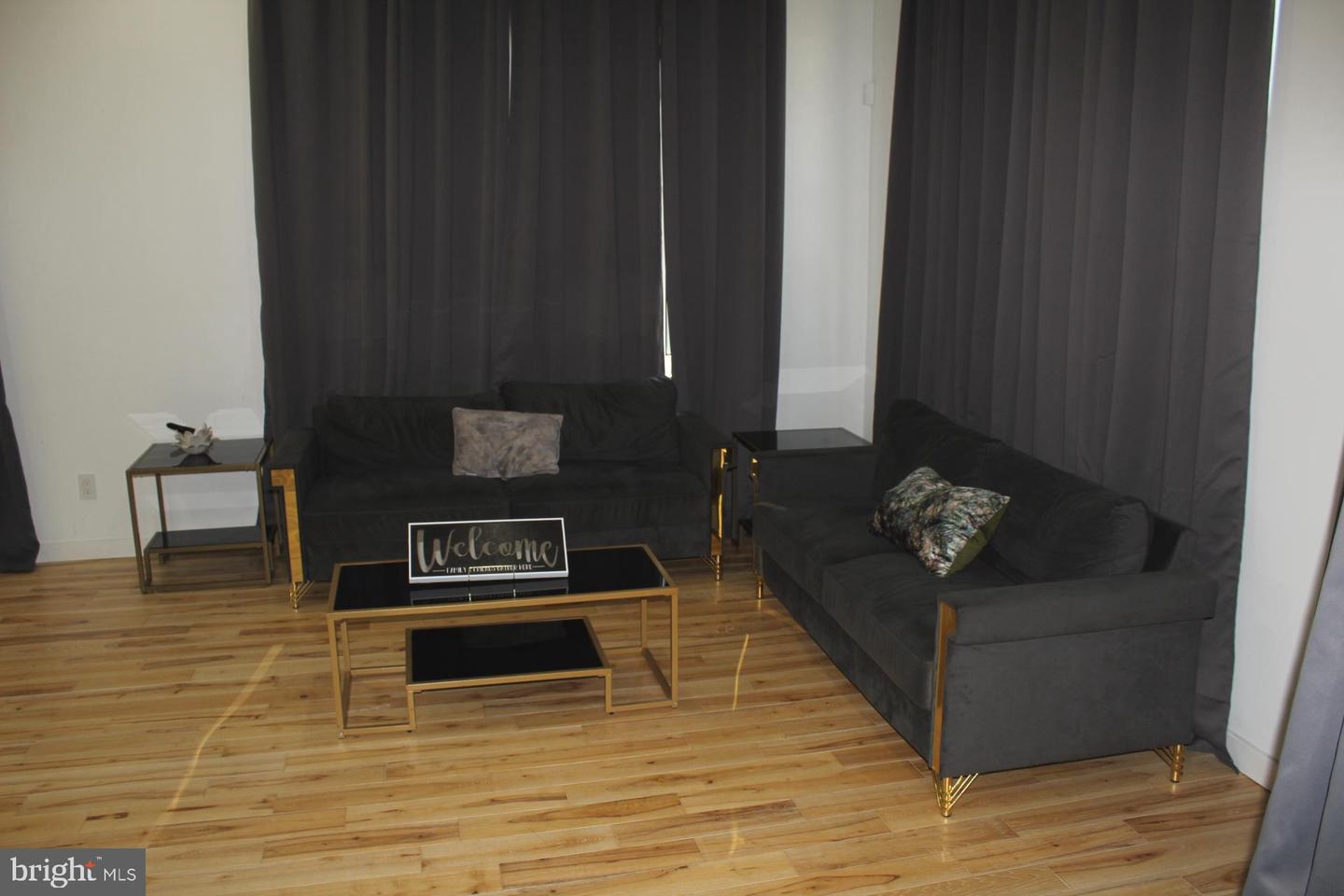 3017 Ridge #a Property Photo 5