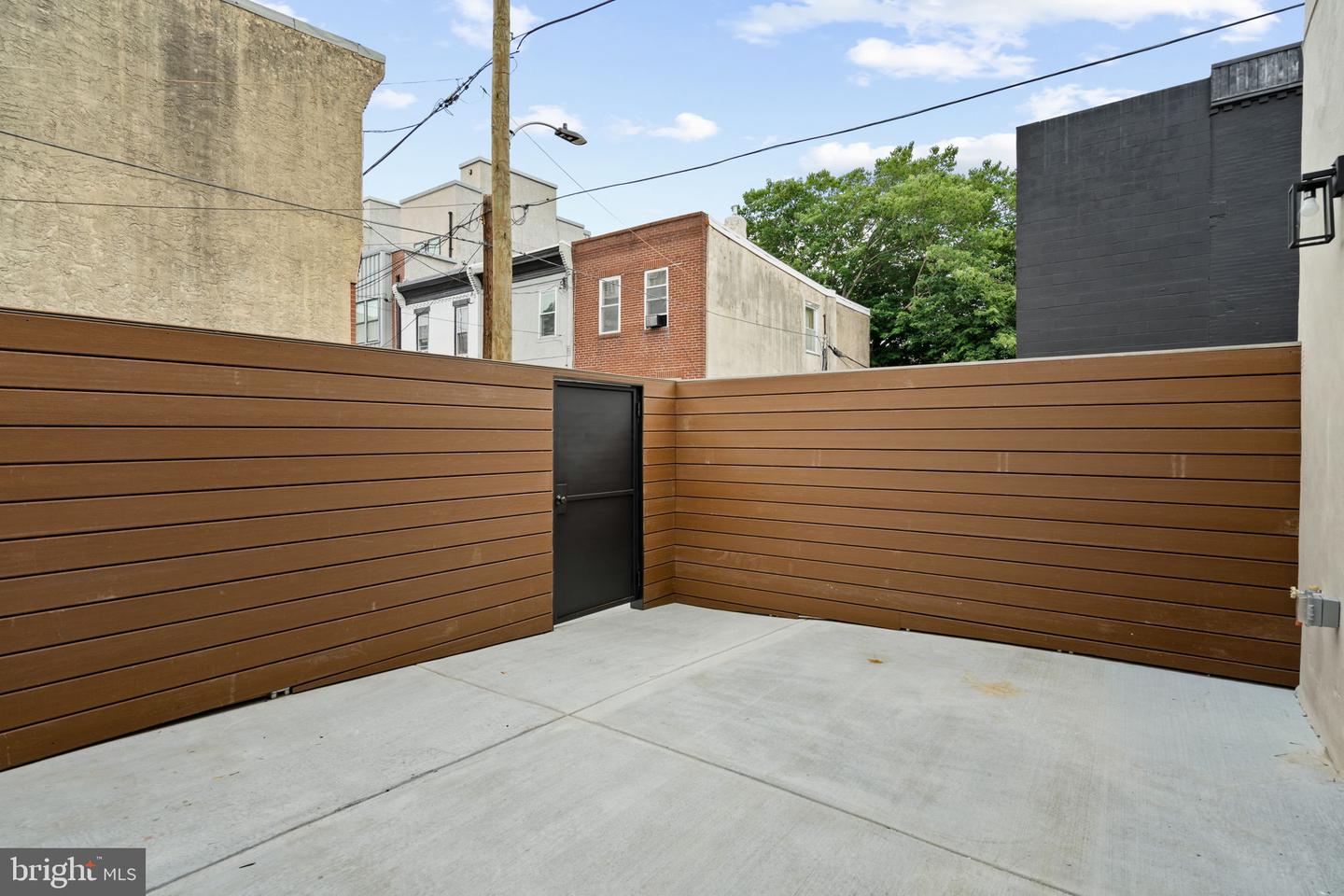 1240 S 21st St Property Photo 18