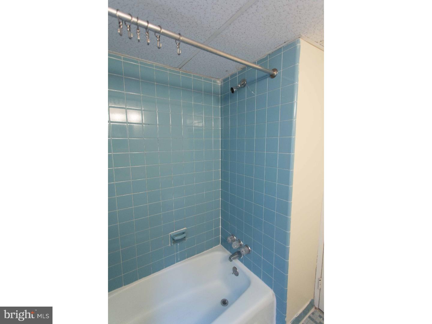 727 Spruce St #2r Property Photo 9