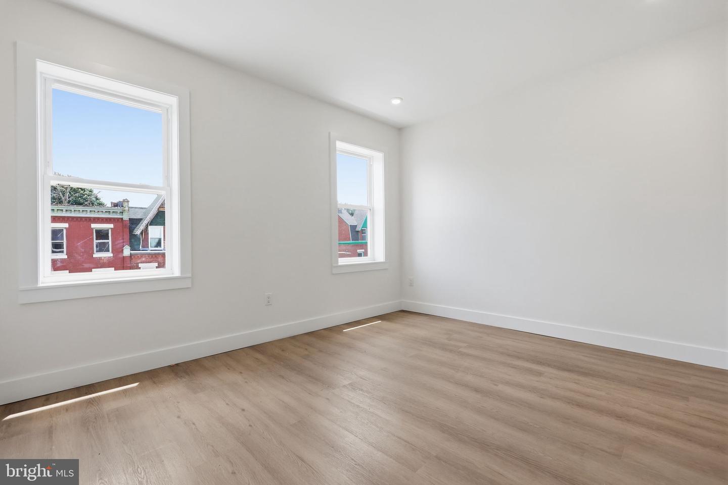 5517 Hunter St Property Photo 19