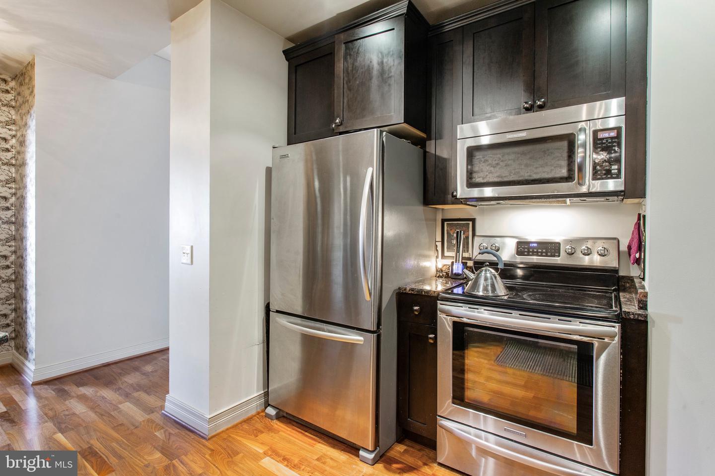 1600 Arch Street #1703 Property Photo 13