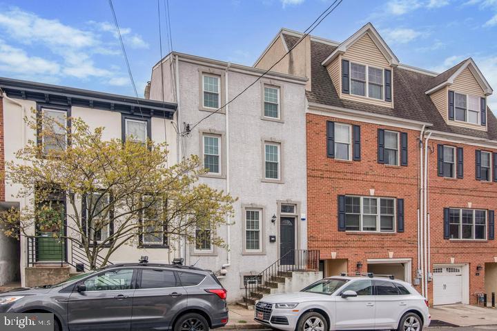 116 DAWSON ST Property Photo 1