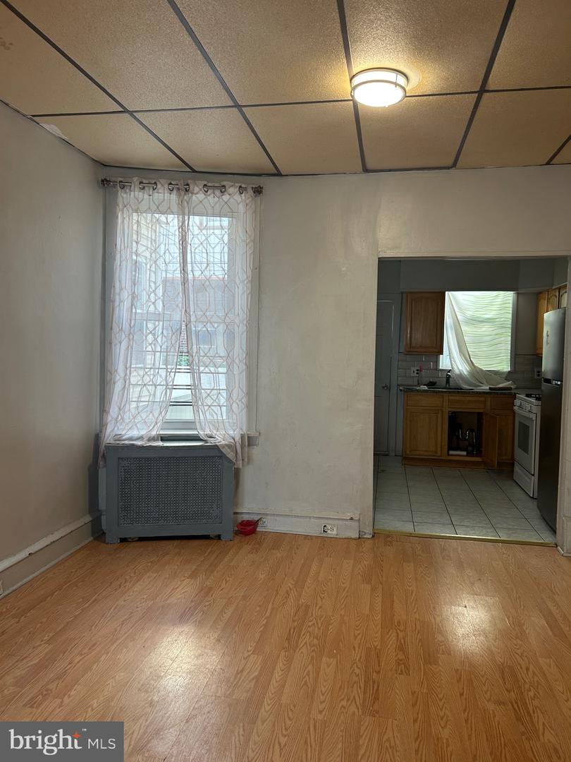 2429 S Lawrence St Property Photo 3