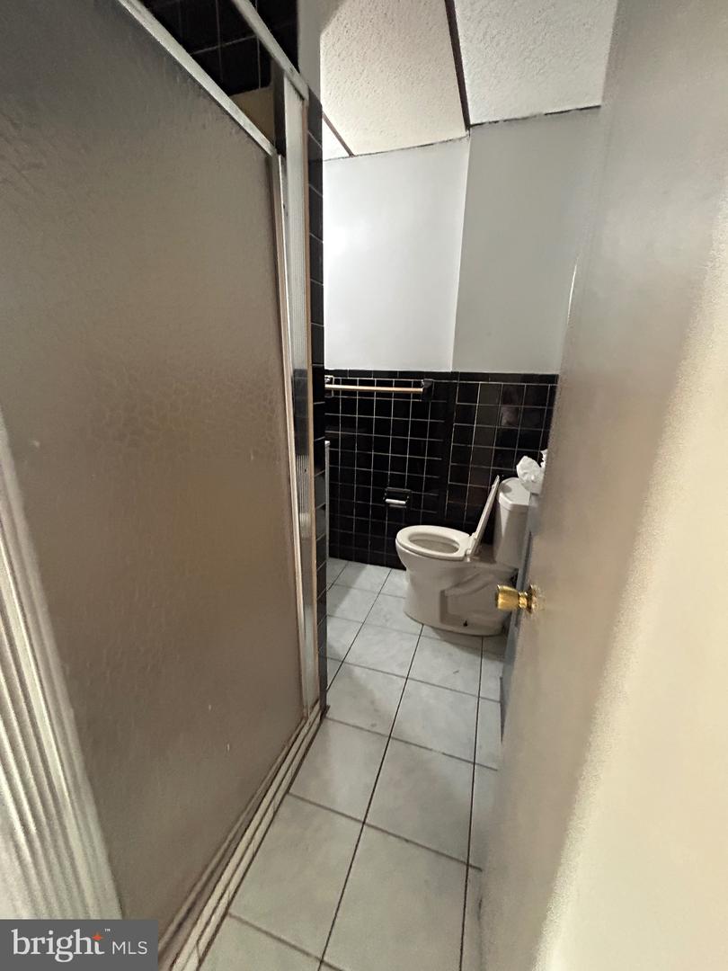 2429 S Lawrence St Property Photo 13